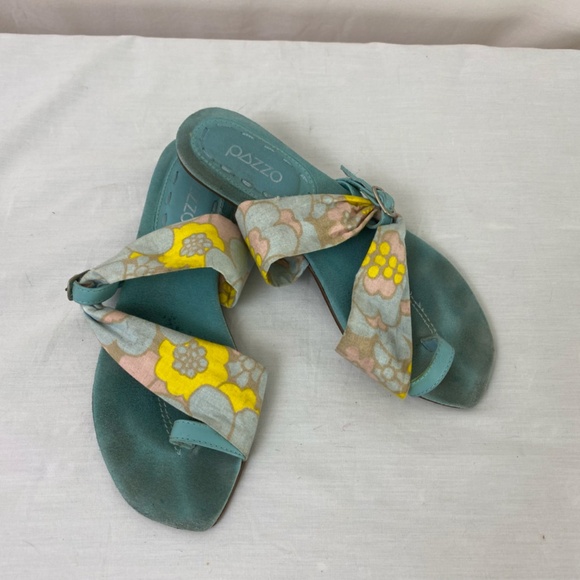 PAZZO Shoes - Women's Floral Sandals "BonBon"  by Pazzo. Size 6